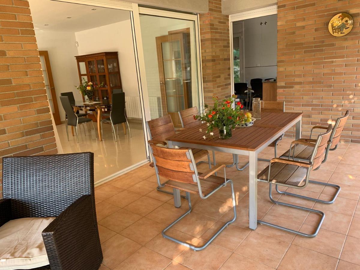 Villa Dacar Cubelles Extérieur photo
