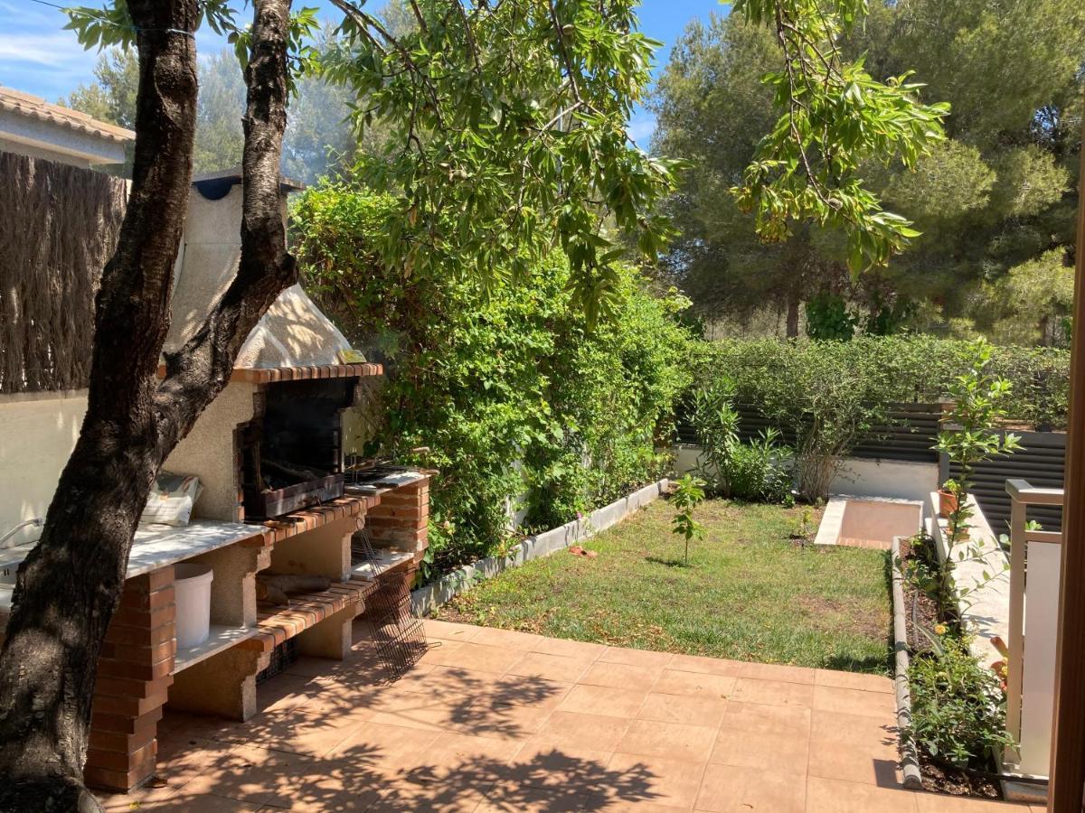 Villa Dacar Cubelles Extérieur photo